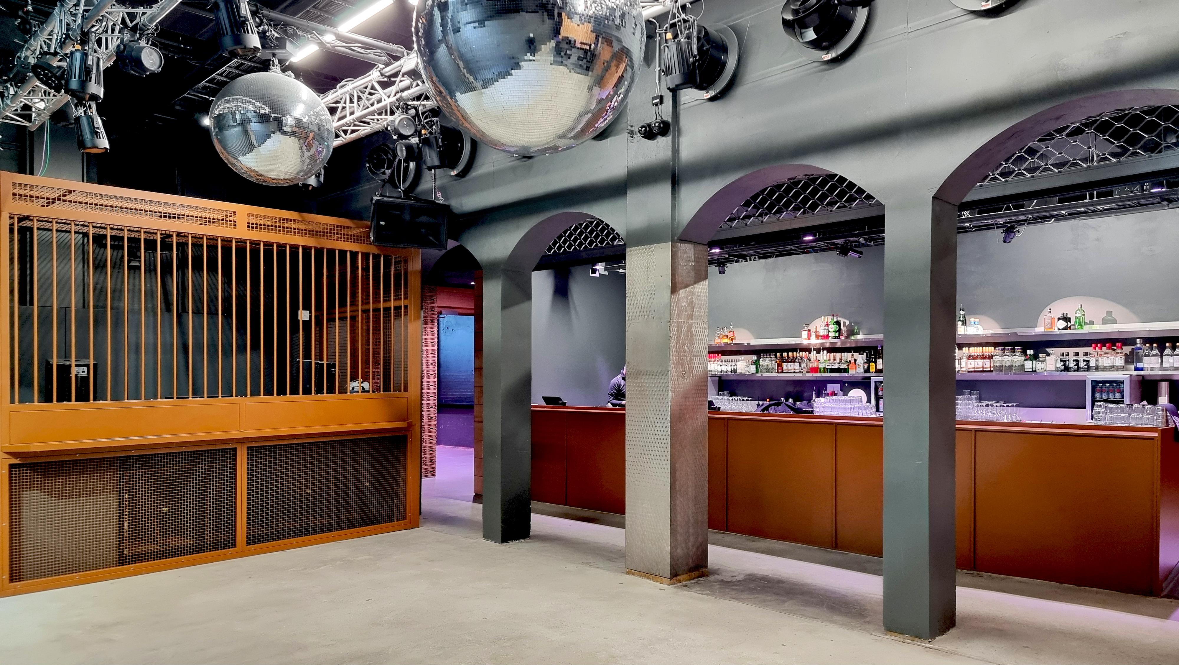 DTM Bar & Nightclub